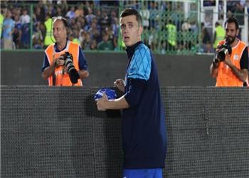 ستاره استقلال برای بازی با انگلیس احضار شد