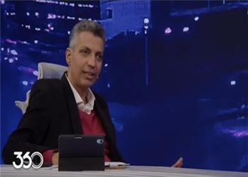 نهایتا یک پاس 5، 6 متری؛ وقتی احمدی برای دفاع از اتکای زیاد به پای چپش از مسی مایه گذاشت!