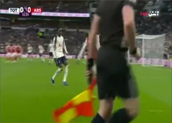 گل اول آرسنال به تاتنهام (ازه)