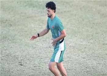 حضور یک زوج جوان در بازی امروز پرسپولیس!
